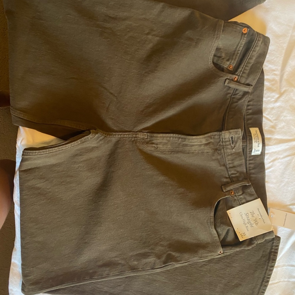 Abercrombie & Fitch brown 90’s Straight Jeans